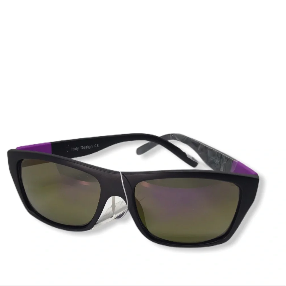 Black and Purple Mirrored Sunglasses Retro Unisex Deadstock Streetwear Stylish